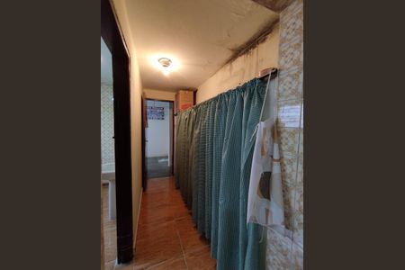 Casa à venda com 113m², 2 quartos e sem vaga Casa à venda com 113m², 2 quartos e sem vagaCorredor