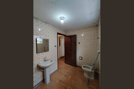 Casa à venda com 113m², 2 quartos e sem vaga Casa à venda com 113m², 2 quartos e sem vagaBanheiro - torneira