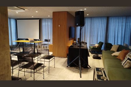 Studio à venda com 31m², 1 quarto e sem vagaÁrea comum - salão de festas