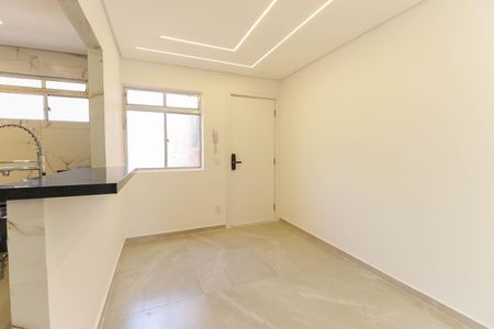 Apartamento para alugar com 44m², 2 quartos e 1 vagaSala