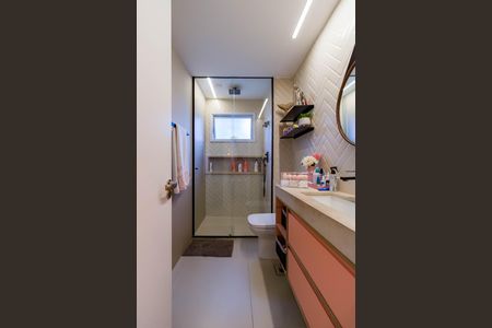 Apartamento à venda com 163m², 3 quartos e 3 vagas Apartamento à venda com 163m², 3 quartos e 3 vagasBanheiro Suíte 2