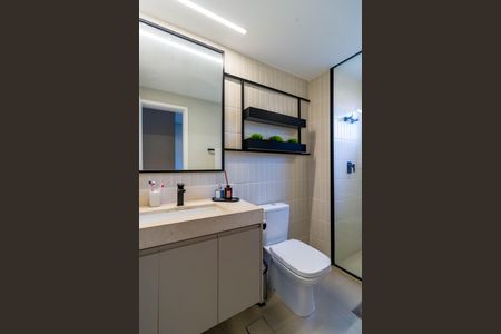 Apartamento à venda com 163m², 3 quartos e 3 vagas Apartamento à venda com 163m², 3 quartos e 3 vagasBanheiro Suíte 3