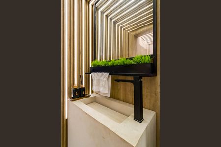 Apartamento à venda com 163m², 3 quartos e 3 vagas Apartamento à venda com 163m², 3 quartos e 3 vagasBanheiro Social