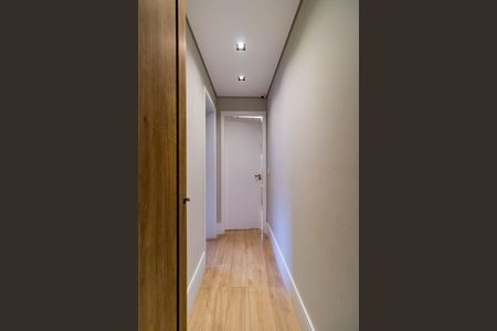 Apartamento à venda com 163m², 3 quartos e 3 vagas Apartamento à venda com 163m², 3 quartos e 3 vagasCorredor