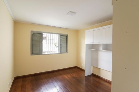 Casa para alugar com 173m², 3 quartos e 2 vagas Casa para alugar com 173m², 3 quartos e 2 vagasQuarto 1