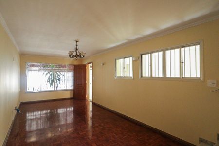 Casa para alugar com 173m², 3 quartos e 2 vagas Casa para alugar com 173m², 3 quartos e 2 vagasSala