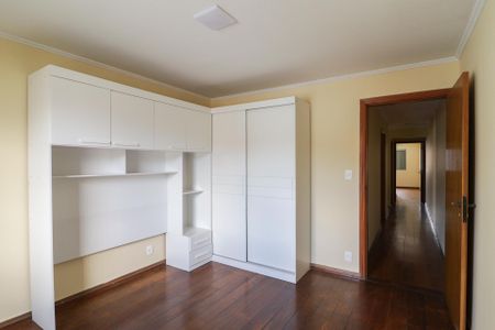 Casa para alugar com 173m², 3 quartos e 2 vagas Casa para alugar com 173m², 3 quartos e 2 vagasQuarto 1