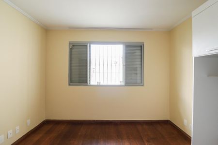 Casa para alugar com 173m², 3 quartos e 2 vagas Casa para alugar com 173m², 3 quartos e 2 vagasQuarto 1