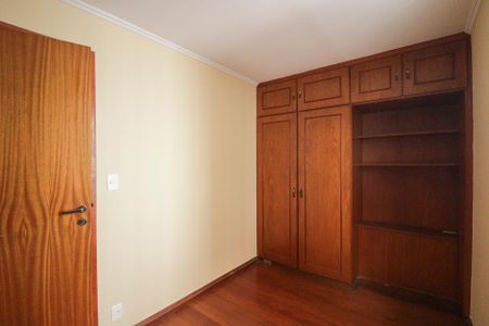 Casa para alugar com 173m², 3 quartos e 2 vagas Casa para alugar com 173m², 3 quartos e 2 vagasQuarto 2