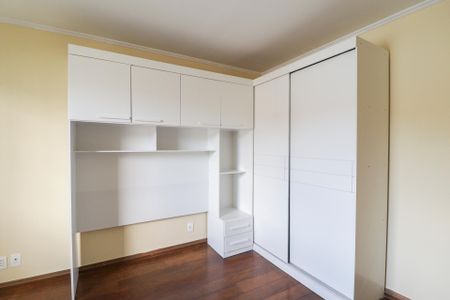 Casa para alugar com 173m², 3 quartos e 2 vagas Casa para alugar com 173m², 3 quartos e 2 vagasQuarto 1
