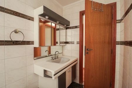 Casa para alugar com 173m², 3 quartos e 2 vagas Casa para alugar com 173m², 3 quartos e 2 vagasBanheiro da Suíte