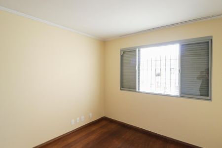 Casa para alugar com 173m², 3 quartos e 2 vagas Casa para alugar com 173m², 3 quartos e 2 vagasQuarto 1