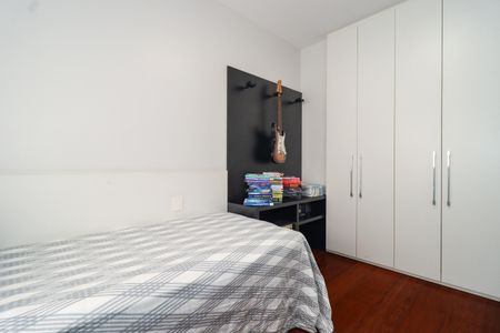 Apartamento à venda com 150m², 3 quartos e 3 vagas Apartamento à venda com 150m², 3 quartos e 3 vagasSuíte 2