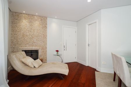 Apartamento à venda com 150m², 3 quartos e 3 vagas Apartamento à venda com 150m², 3 quartos e 3 vagasSala