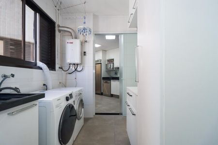 Apartamento à venda com 150m², 3 quartos e 3 vagas Apartamento à venda com 150m², 3 quartos e 3 vagasÁrea de Serviço