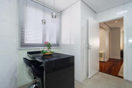 Apartamento à venda com 150m², 3 quartos e 3 vagas Apartamento à venda com 150m², 3 quartos e 3 vagasCozinha
