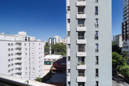 Apartamento à venda com 150m², 3 quartos e 3 vagas Apartamento à venda com 150m², 3 quartos e 3 vagasVista do Quarto 3
