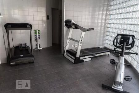 Apartamento à venda com 150m², 3 quartos e 3 vagas Apartamento à venda com 150m², 3 quartos e 3 vagasÁrea comum - Academia