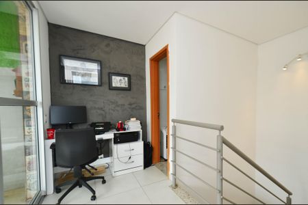 Apartamento para alugar com 115m², 2 quartos e 2 vagasEscritorio