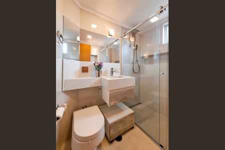 Apartamento para alugar com 51m², 2 quartos e 1 vaga Apartamento para alugar com 51m², 2 quartos e 1 vagaBanheiro social