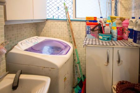 Apartamento à venda com 59m², 3 quartos e 1 vagaÁrea de Serviço