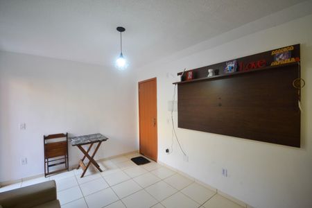 Casa para alugar com 48m², 1 quarto e 1 vagaSala