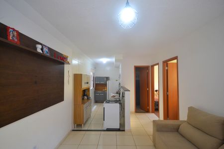 Casa para alugar com 48m², 1 quarto e 1 vagaSala