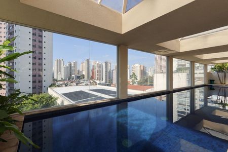 Apartamento à venda com 120m², 3 quartos e 2 vagasÁrea comum - Piscina