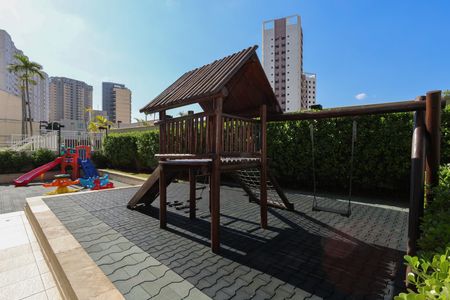 Apartamento à venda com 120m², 3 quartos e 2 vagasÁrea comum - Playground
