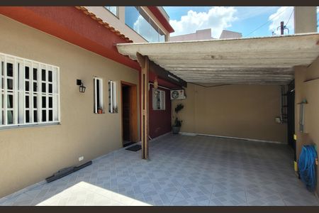 Casa à venda com 180m², 2 quartos e 3 vagasArea externa