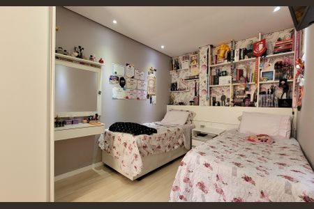 Casa à venda com 180m², 2 quartos e 3 vagasQuarto 2