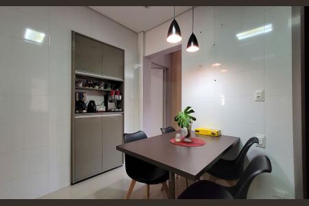 Casa à venda com 180m², 2 quartos e 3 vagasCozinha