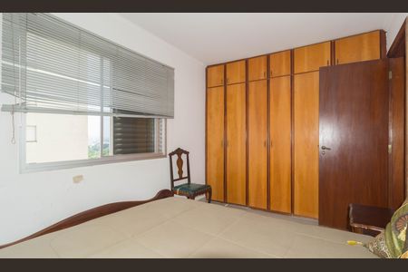 Apartamento à venda com 107m², 3 quartos e 2 vagas Apartamento à venda com 107m², 3 quartos e 2 vagasQuarto 3 - Suíte