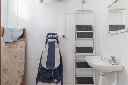 Apartamento à venda com 107m², 3 quartos e 2 vagas Apartamento à venda com 107m², 3 quartos e 2 vagasBanheiro - Área de Serviço