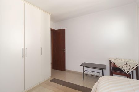 Apartamento à venda com 107m², 3 quartos e 2 vagas Apartamento à venda com 107m², 3 quartos e 2 vagasQuarto 1
