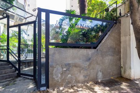 Apartamento à venda com 107m², 3 quartos e 2 vagasFachada