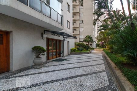 Apartamento à venda com 107m², 3 quartos e 2 vagas Apartamento à venda com 107m², 3 quartos e 2 vagasÁrea comum
