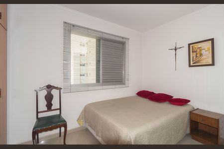 Apartamento à venda com 107m², 3 quartos e 2 vagas Apartamento à venda com 107m², 3 quartos e 2 vagasQuarto 2