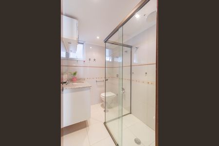 Apartamento à venda com 107m², 3 quartos e 2 vagas Apartamento à venda com 107m², 3 quartos e 2 vagasBanheiro - Social