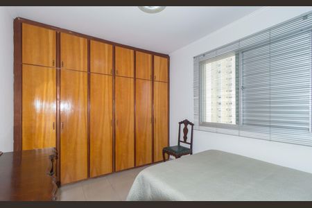 Apartamento à venda com 107m², 3 quartos e 2 vagas Apartamento à venda com 107m², 3 quartos e 2 vagasQuarto 2