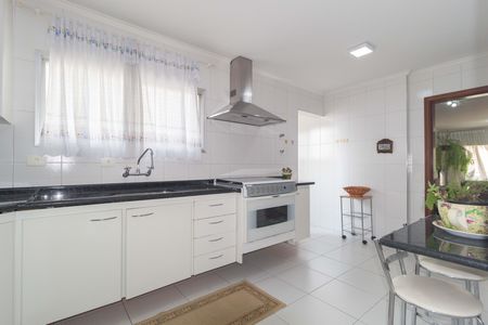 Apartamento à venda com 107m², 3 quartos e 2 vagas Apartamento à venda com 107m², 3 quartos e 2 vagasCozinha