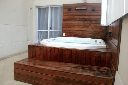 Apartamento à venda com 99m², 3 quartos e 1 vagaTerraço privativo com hidro, espaço gourmet e área de serviço