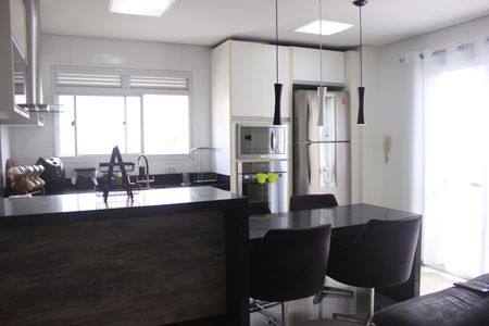 Apartamento à venda com 99m², 3 quartos e 1 vagaCozinha