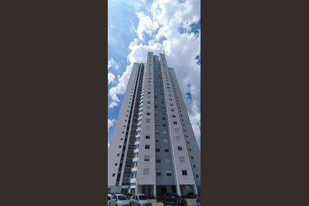 Apartamento para alugar com 82m², 2 quartos e 1 vaga Apartamento para alugar com 82m², 2 quartos e 1 vagaFachada