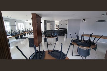 Apartamento para alugar com 82m², 2 quartos e 1 vaga Apartamento para alugar com 82m², 2 quartos e 1 vagaÁrea comum - Salão de festas
