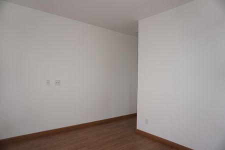 Apartamento para alugar com 82m², 2 quartos e 1 vagaSuíte