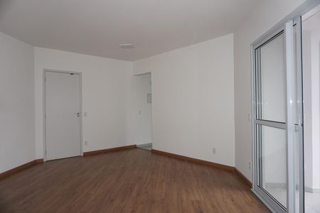 Apartamento para alugar com 82m², 2 quartos e 1 vagaSala