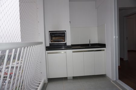 Apartamento para alugar com 82m², 2 quartos e 1 vagaVaranda
