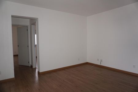 Apartamento para alugar com 82m², 2 quartos e 1 vagaSala