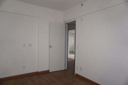 Apartamento para alugar com 82m², 2 quartos e 1 vagaQuarto
